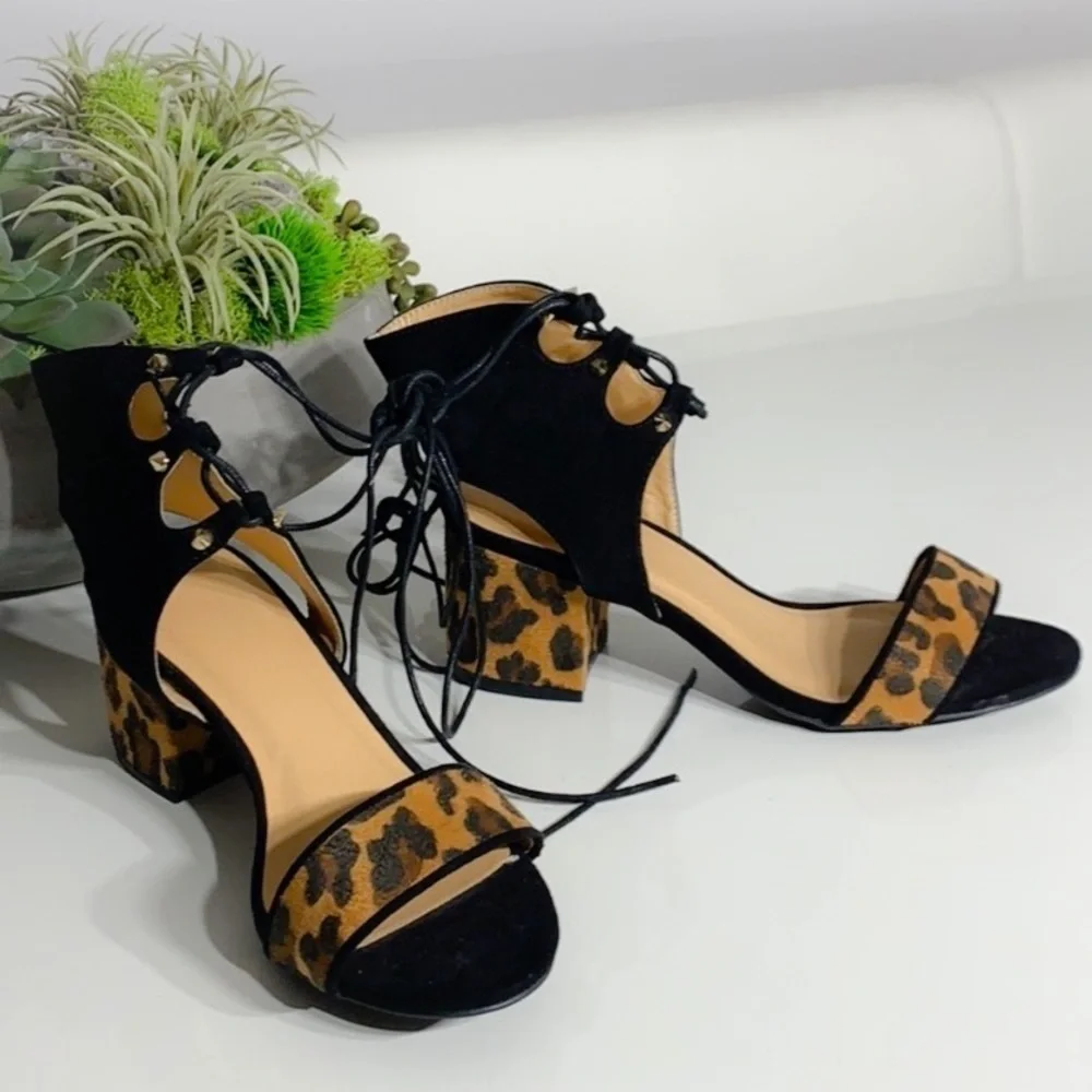 Wild Diva Lounge Leopard strappy open toe block heel shoes women’s  size 7 new